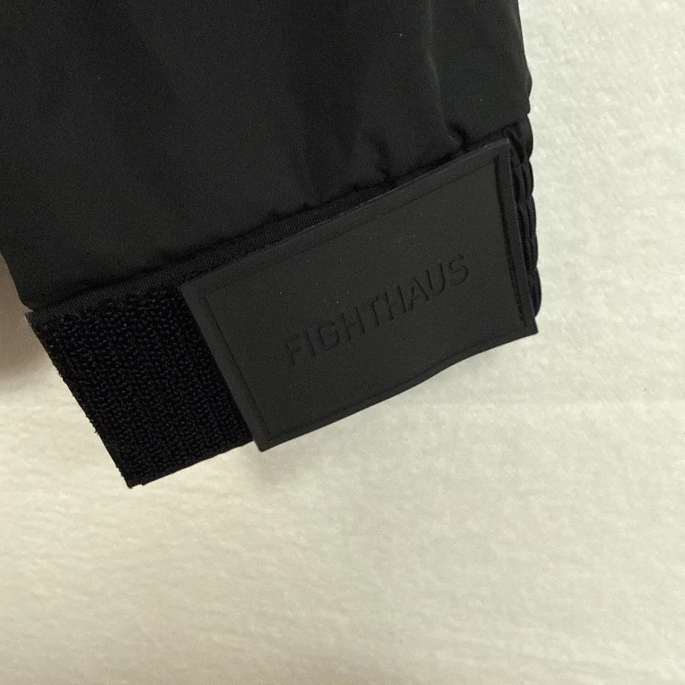 Fighthaus Sauna Suit Size Large Adult TOP ONLY Performance Workout MMA Black